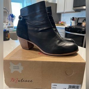 Matisse Lora ankle booties size 11